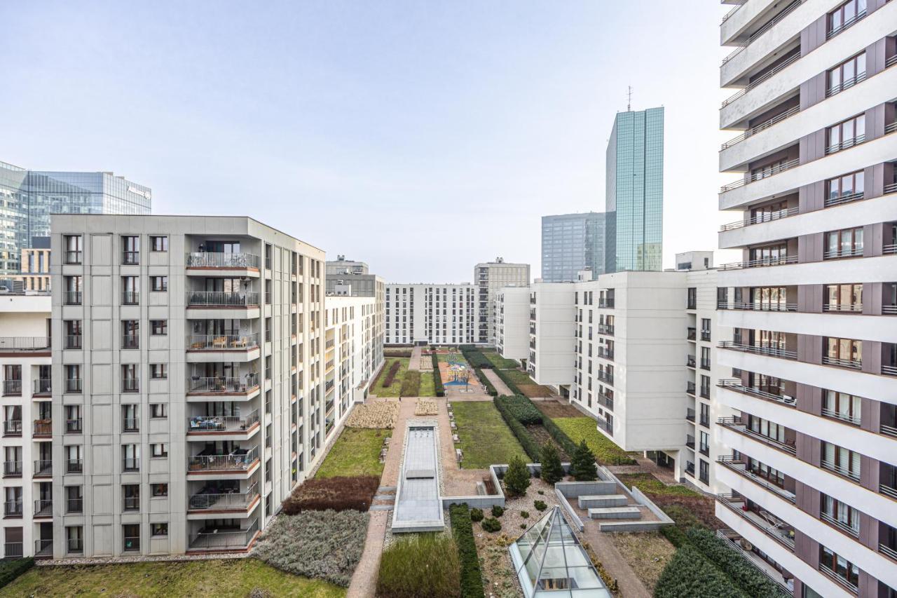Spacious Studio Ac View Pokorna 2 Parking Varşovia Exterior foto