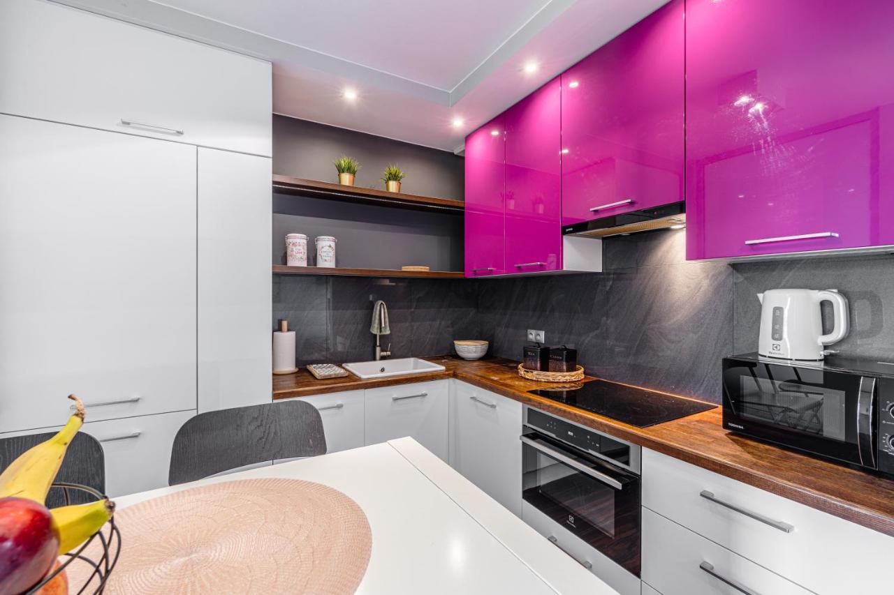 Spacious Studio Ac View Pokorna 2 Parking Varşovia Exterior foto